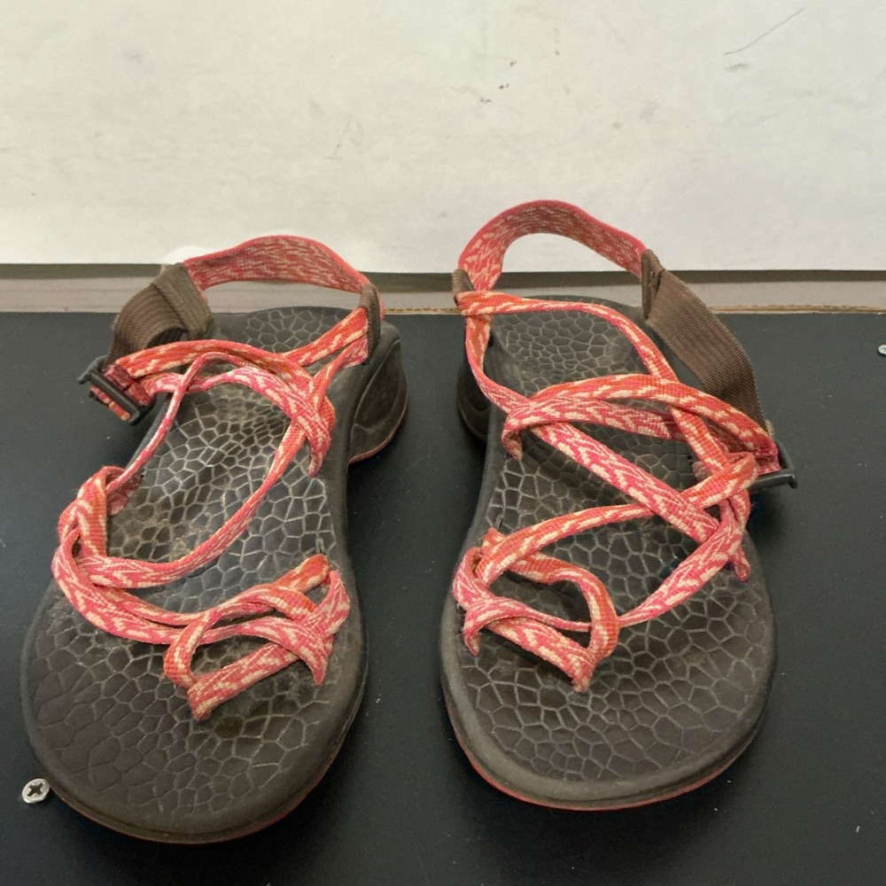 Chaco Sandals Women's Size 6 Red Water Hiking Strappy Sandal